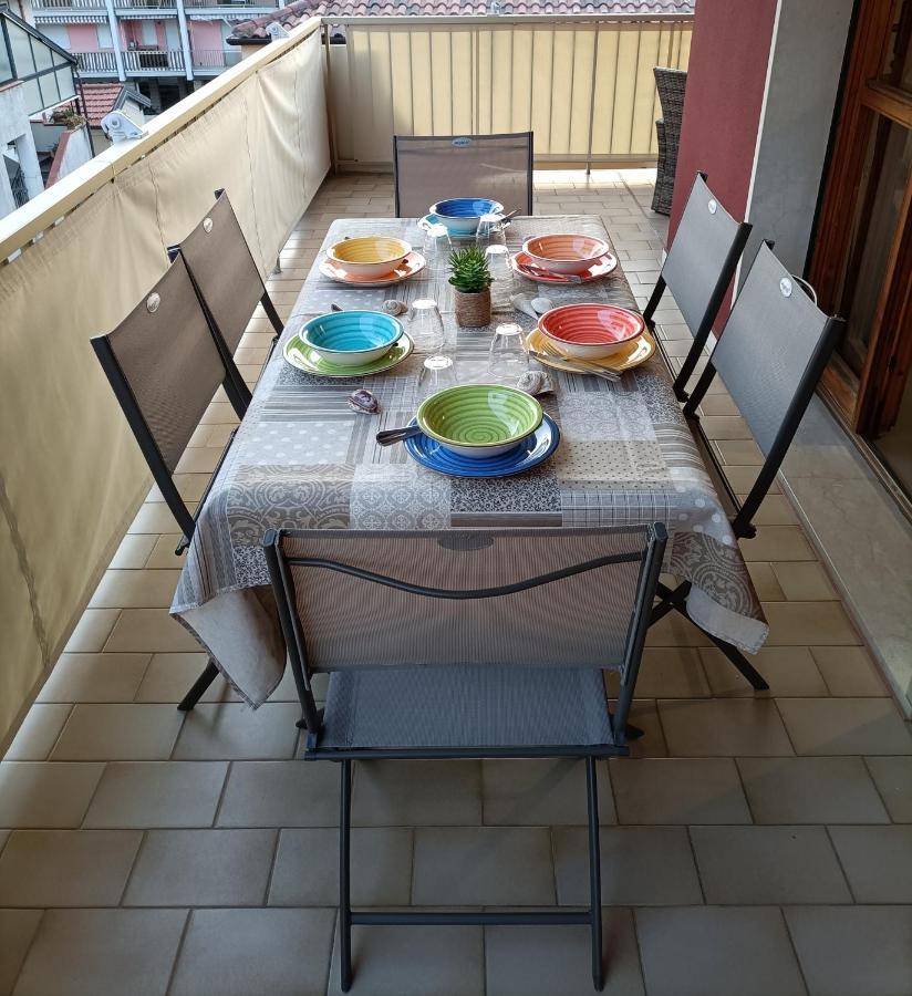 ヴェンティミーリアCasa A Un Passo Dal Mareアパートメント エクステリア 写真
