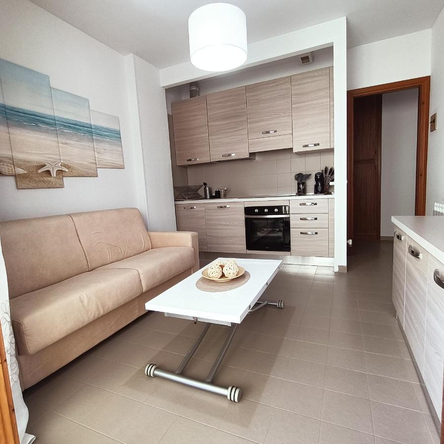 ヴェンティミーリアCasa A Un Passo Dal Mareアパートメント エクステリア 写真